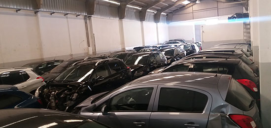 Automóveis